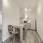 Lägenhet Pave Zadar